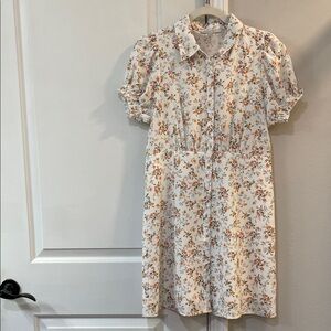 Love Tree White Floral Mini Dress